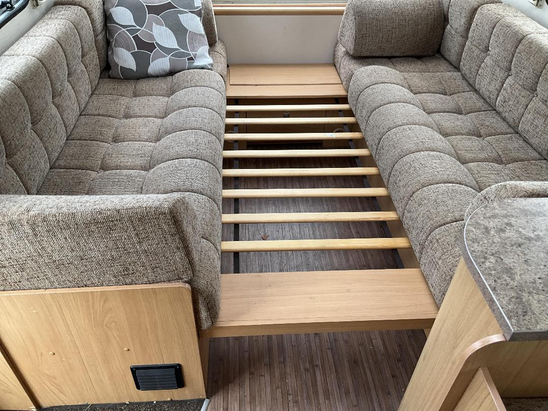 Photo '19' of ELDDIS CHATSWORTH 646 Caravan - Tandem Photo '19' of ELDDIS CHATSWORTH 646 Caravan - Tandem