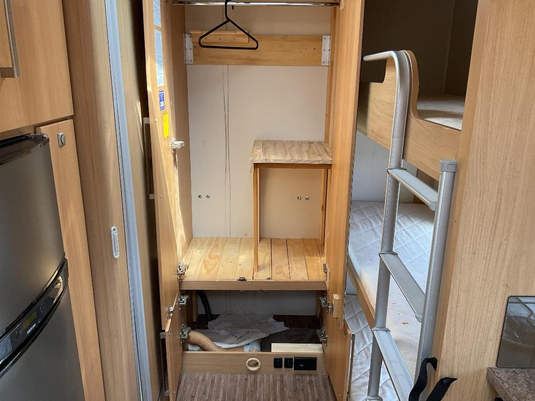 Photo '33' of ELDDIS CHATSWORTH 646 Caravan - Tandem Photo '33' of ELDDIS CHATSWORTH 646 Caravan - Tandem