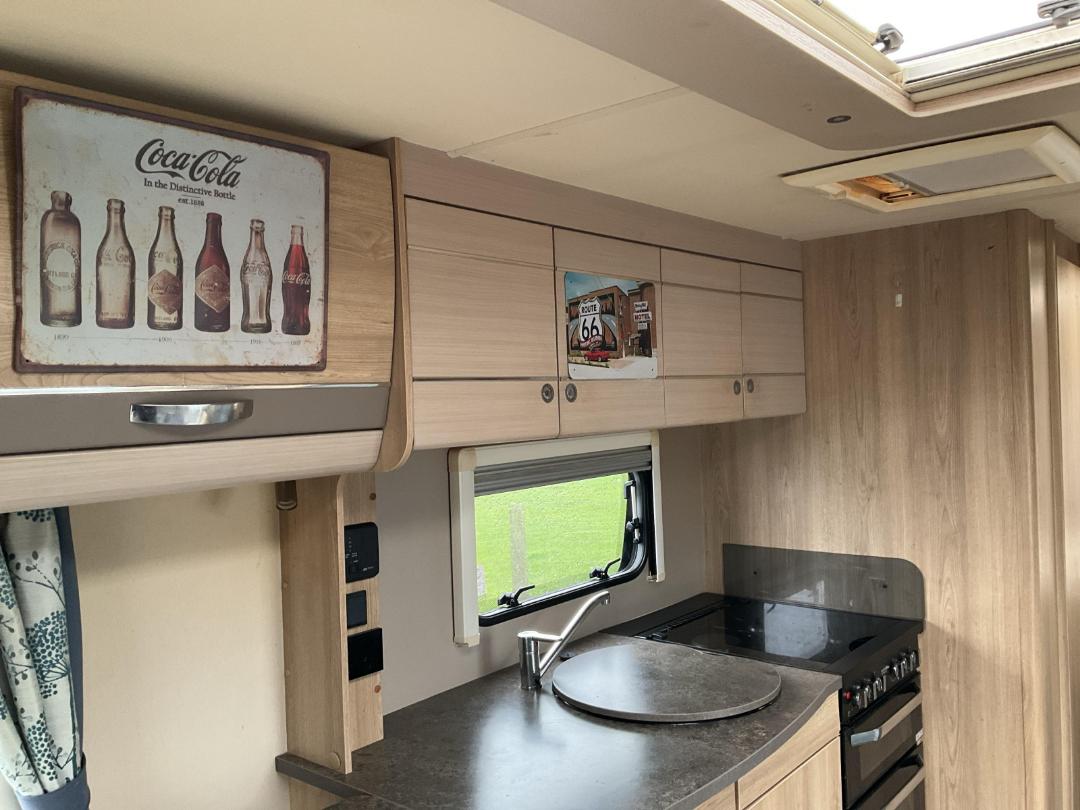 Photo '21' of ELDDIS CHATSWORTH860 Caravan - Tandem Photo '21' of ELDDIS CHATSWORTH860 Caravan - Tandem