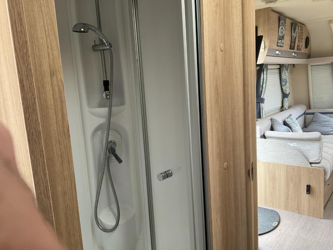 Photo '28' of ELDDIS CHATSWORTH860 Caravan - Tandem Photo '28' of ELDDIS CHATSWORTH860 Caravan - Tandem