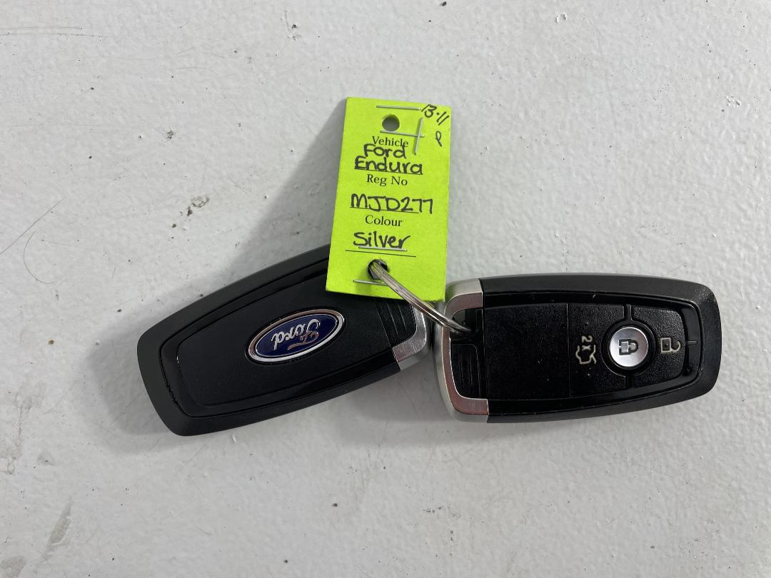 Photo '22' of Ford Endura