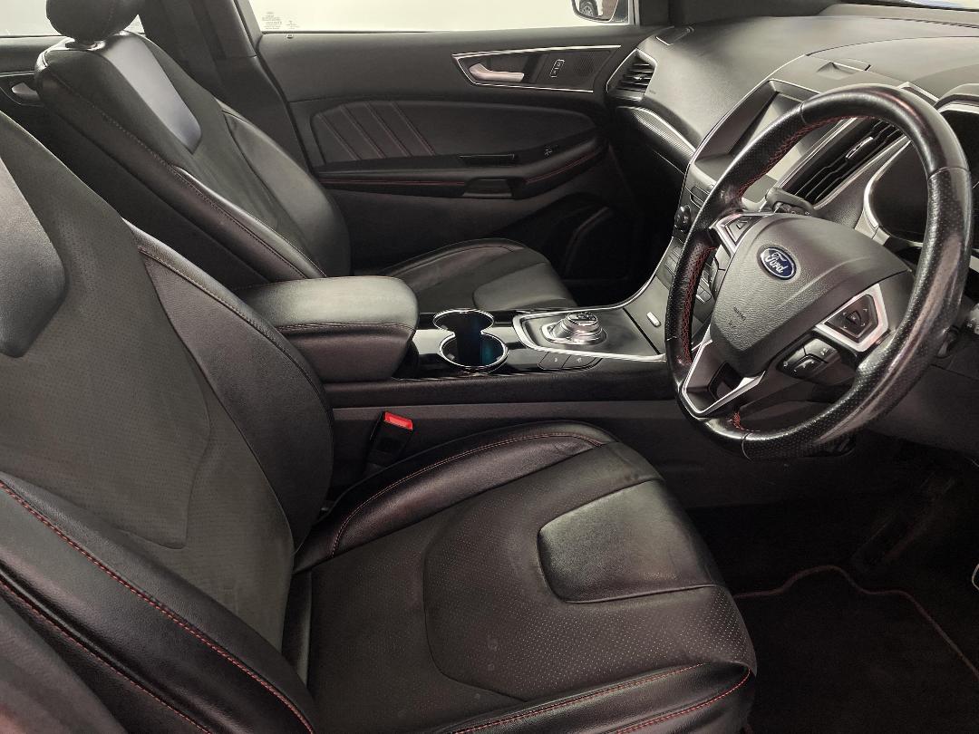 Photo '16' of Ford Endura