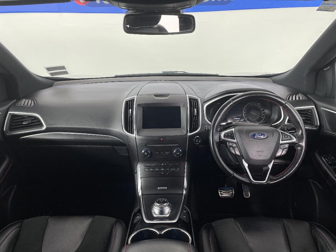 Photo '17' of Ford Endura