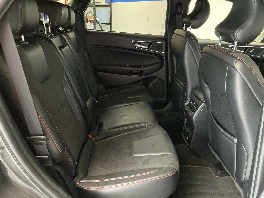 Photo '20' of Ford Endura