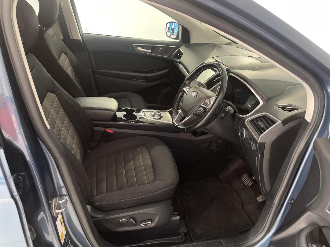 Photo '16' of Ford Endura