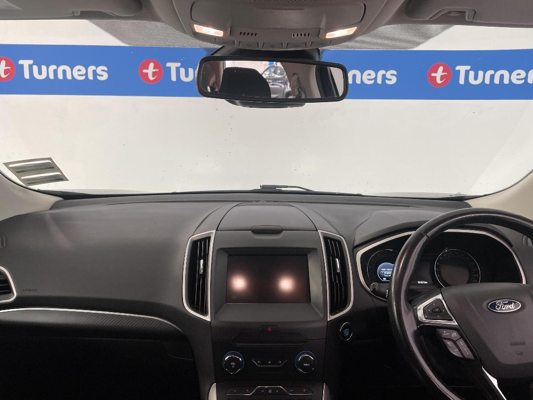 Photo '17' of Ford Endura