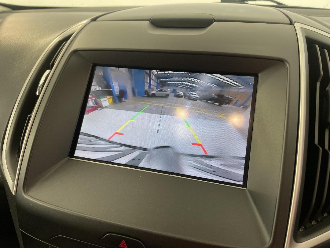 Photo '30' of Ford Endura