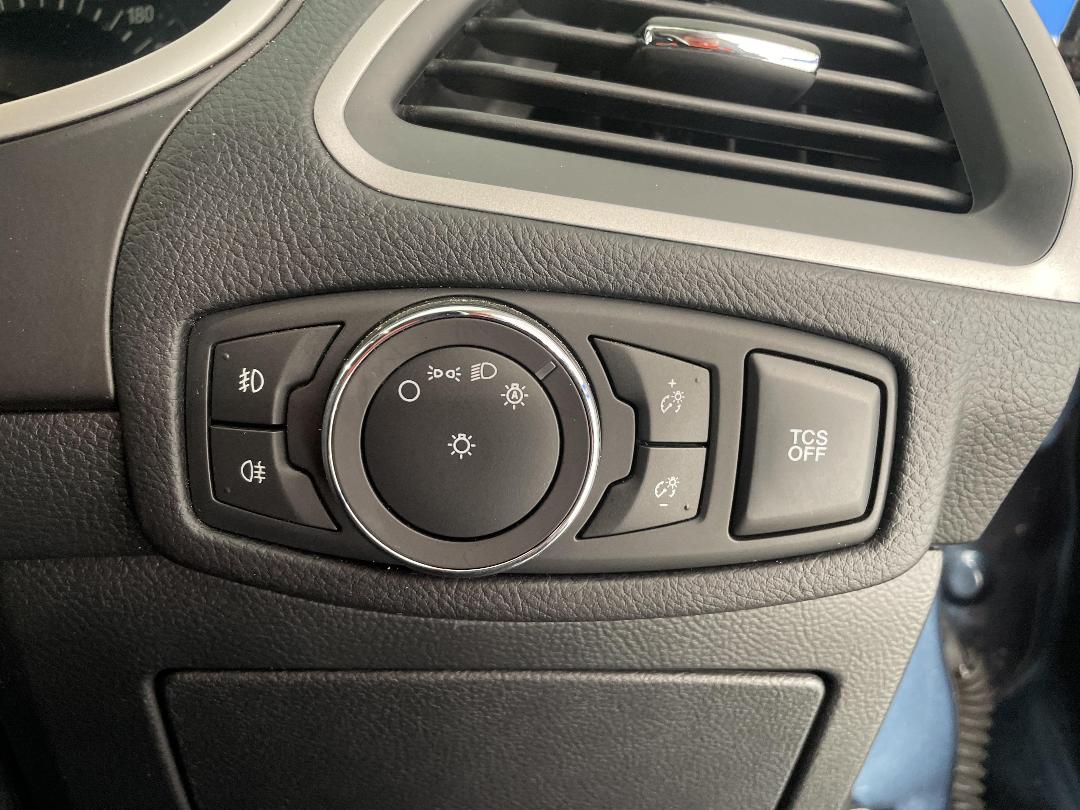 Photo '25' of Ford Endura