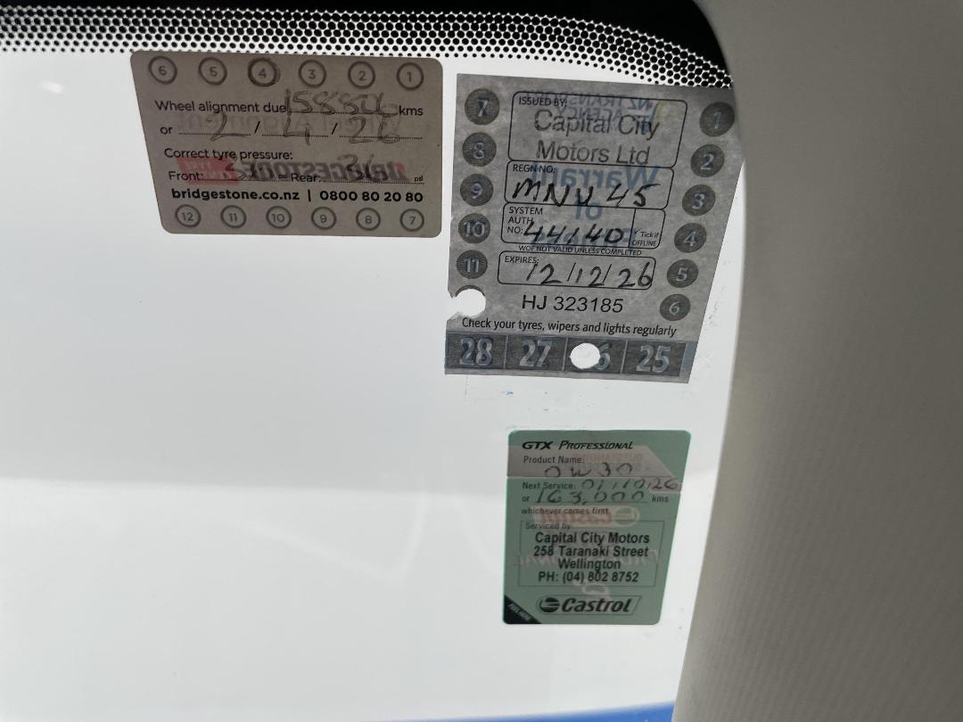 Photo '34' of Ford Endura