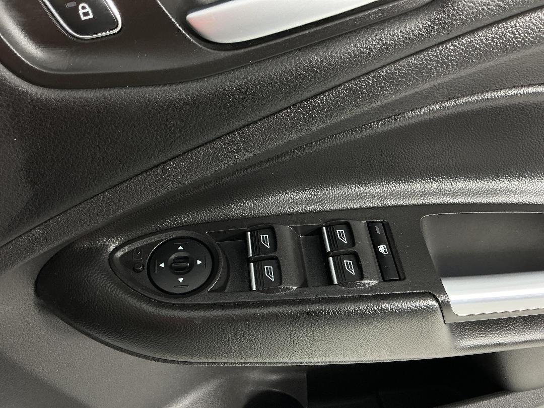 Photo '25' of Ford Escape