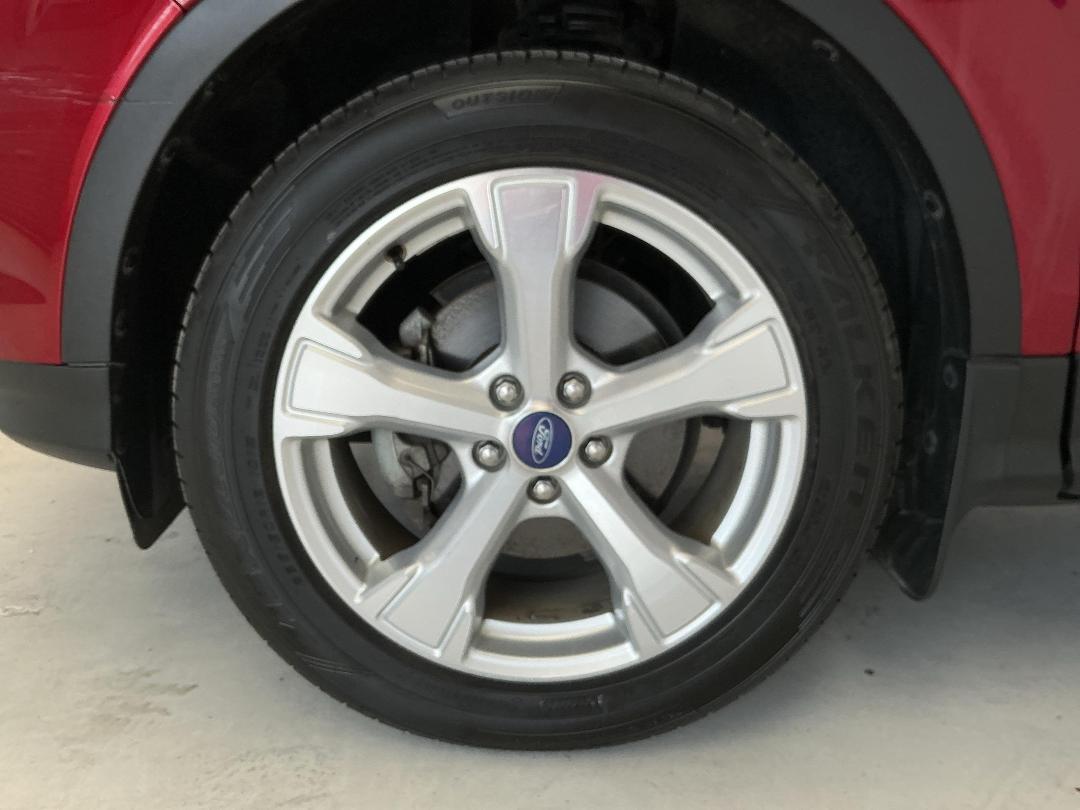 Photo '10' of Ford Escape Photo '10' of Ford Escape