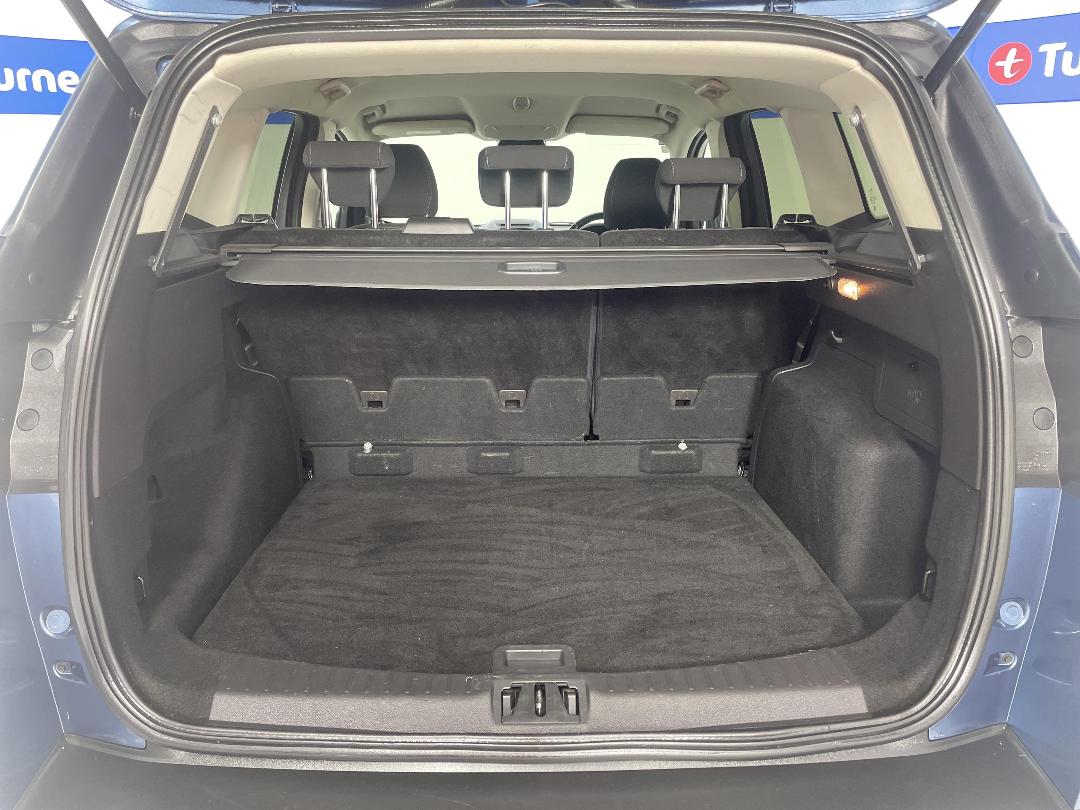 Photo '14' of Ford Escape