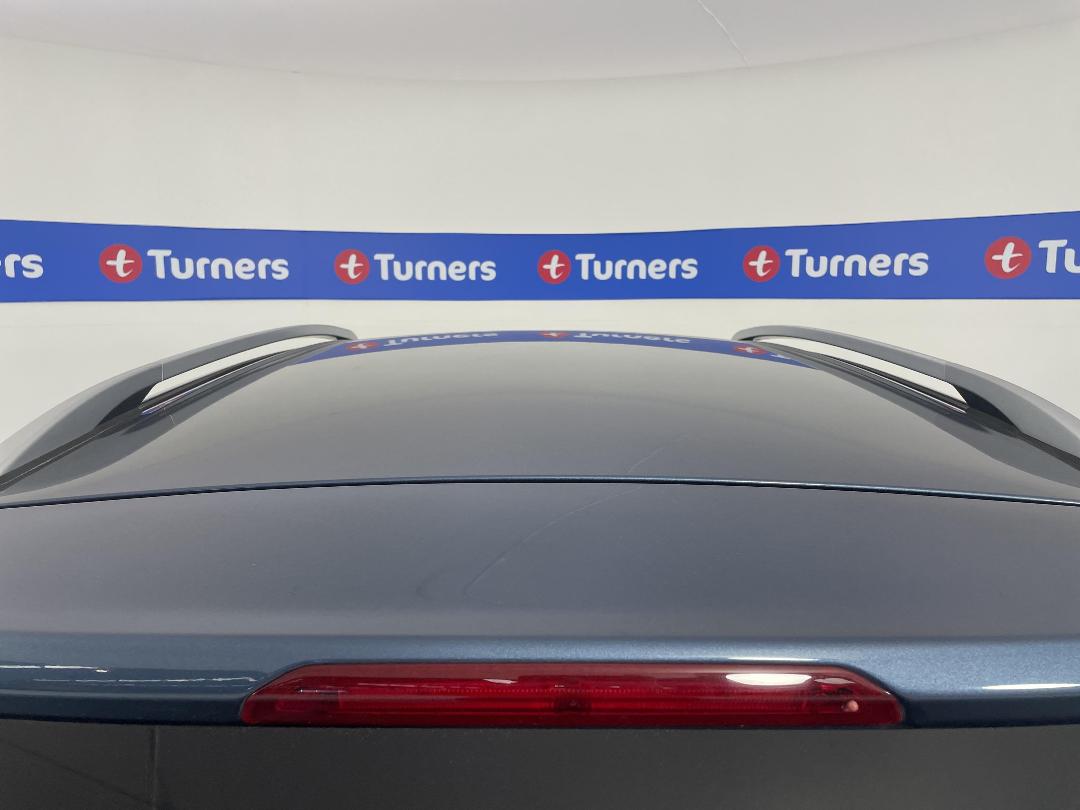 Photo '30' of Ford Escape