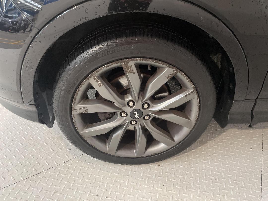 Photo '10' of Ford Escape Photo '10' of Ford Escape