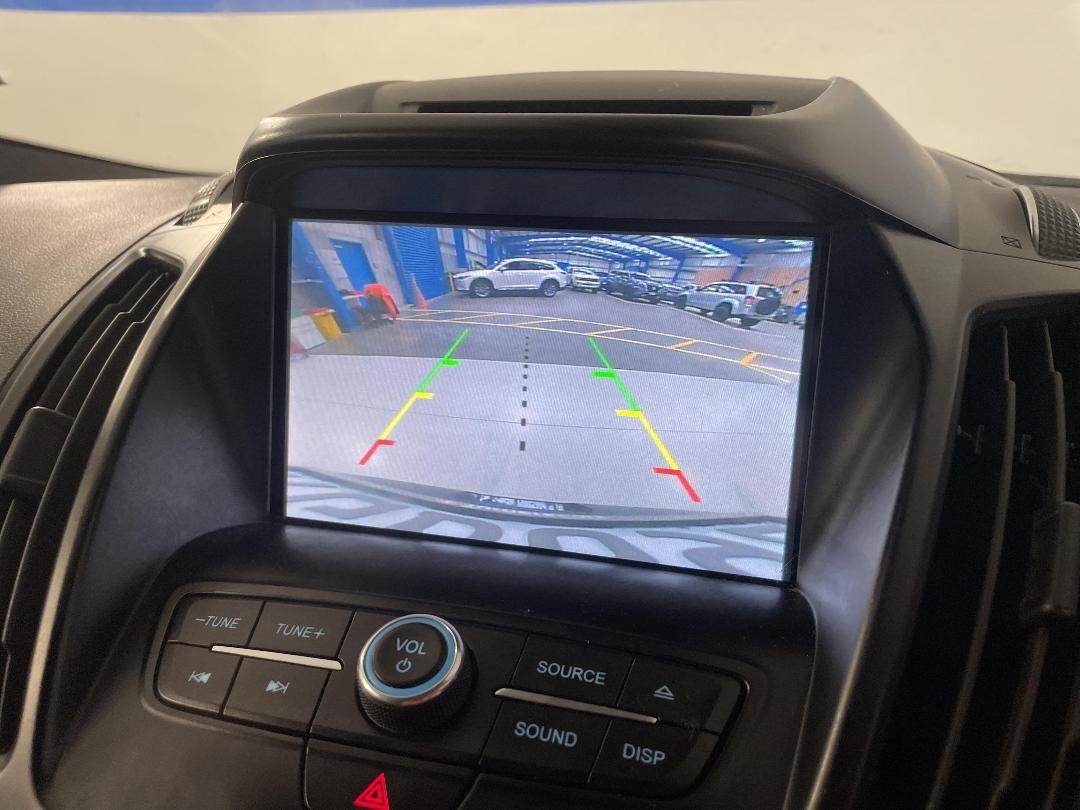 Photo '30' of Ford Escape Photo '30' of Ford Escape