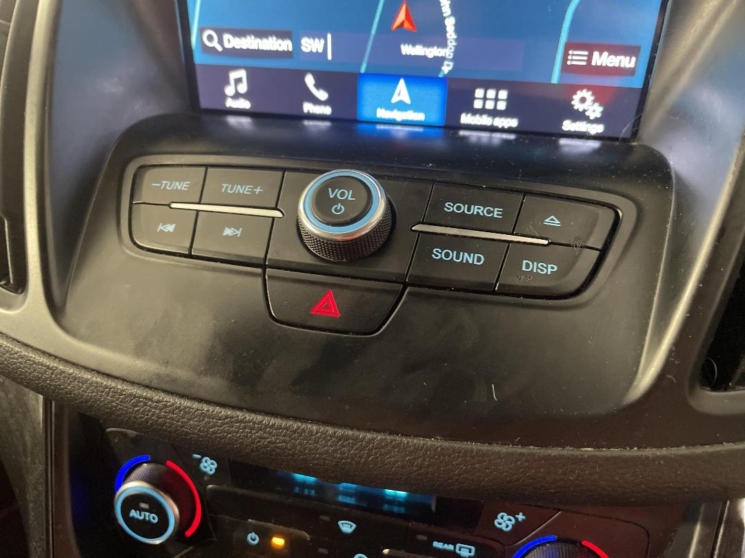 Photo '31' of Ford Escape Photo '31' of Ford Escape