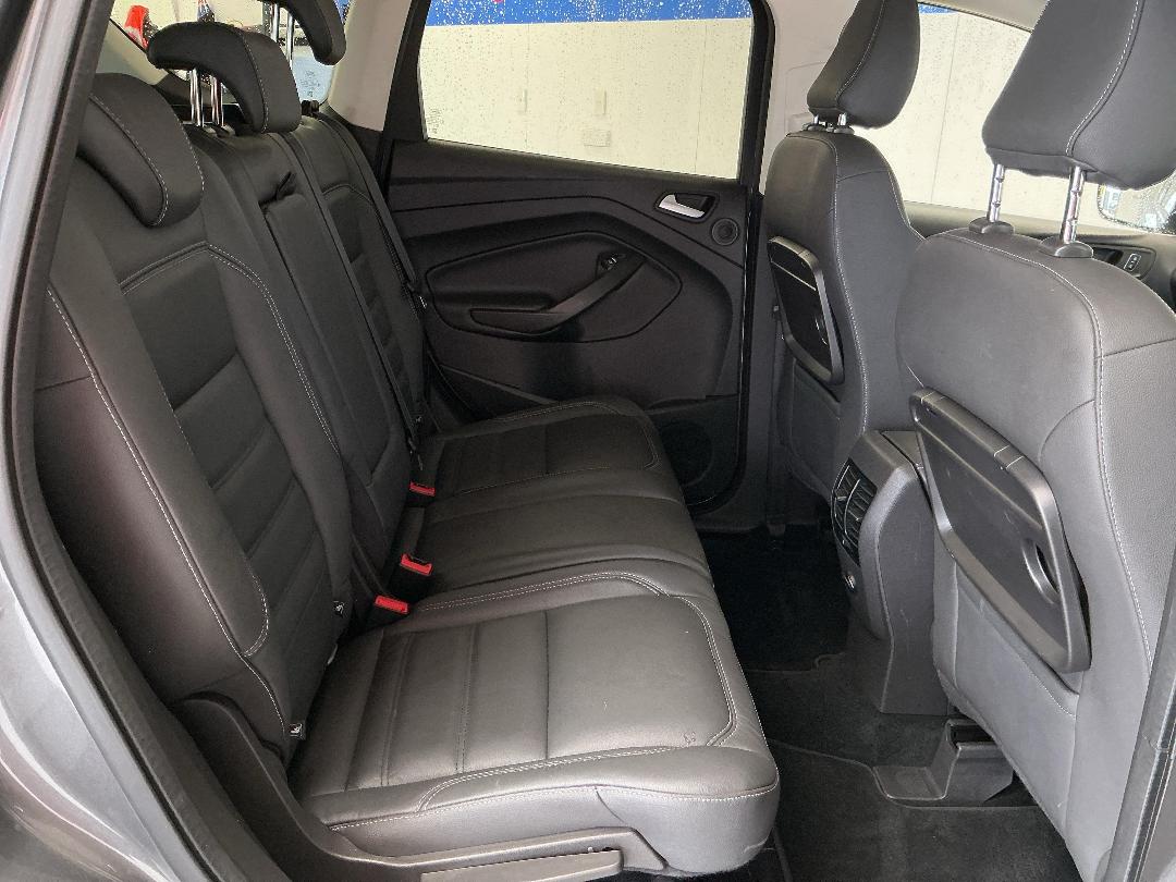 Photo '20' of Ford Escape