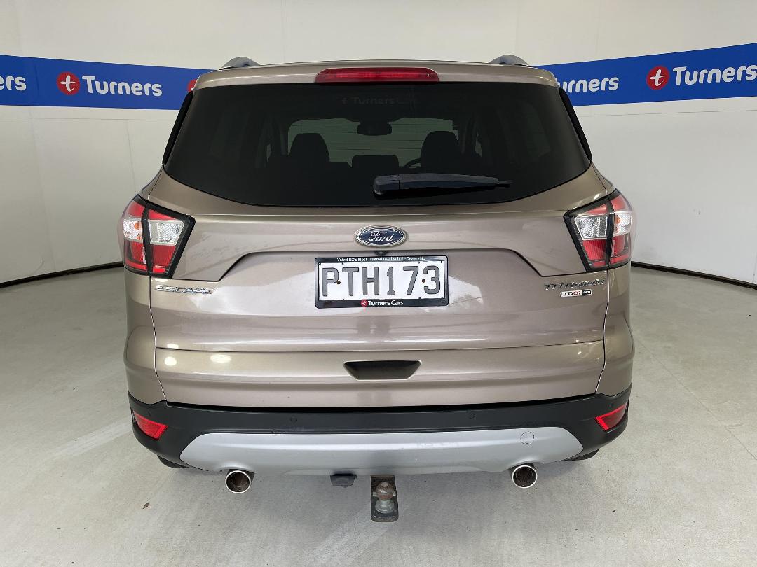 Photo '6' of Ford Escape