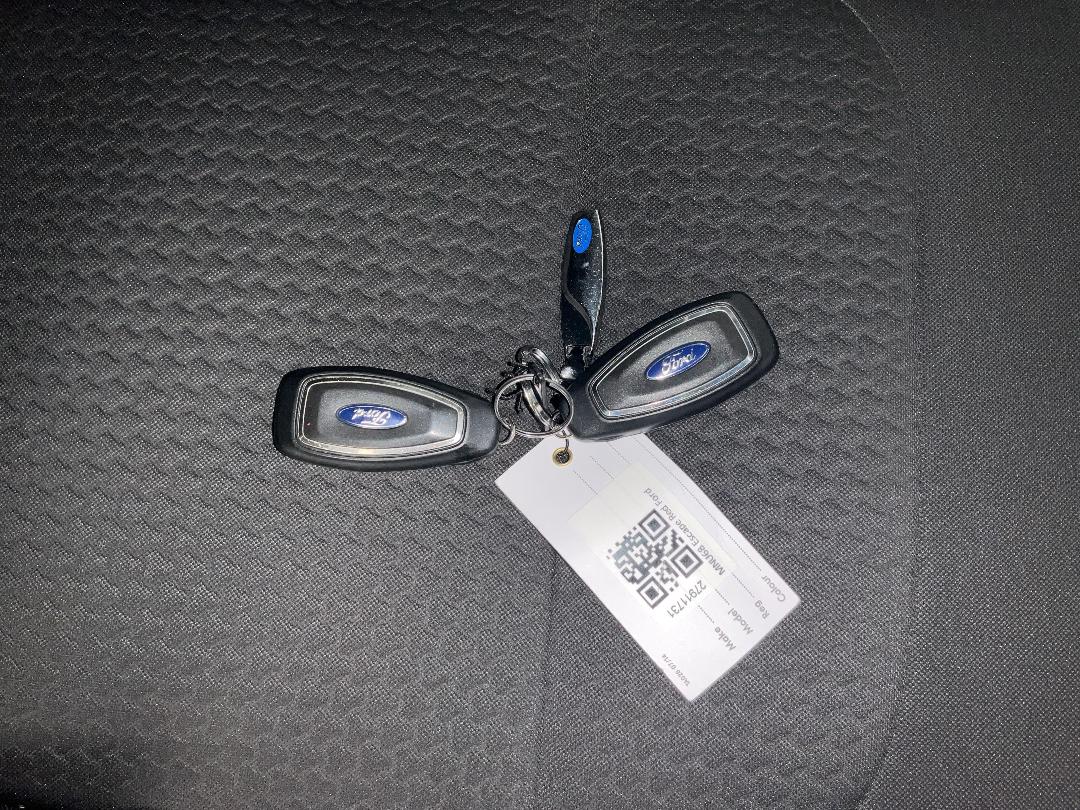 Photo '22' of Ford Escape Photo '22' of Ford Escape