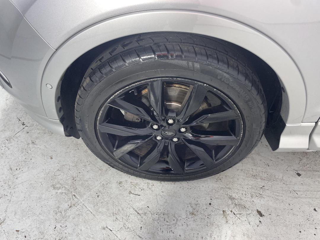 Photo '10' of Ford Escape Photo '10' of Ford Escape