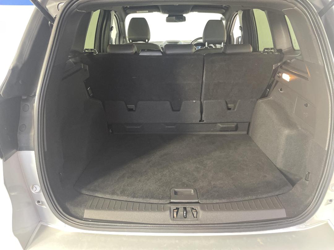 Photo '14' of Ford Escape Photo '14' of Ford Escape