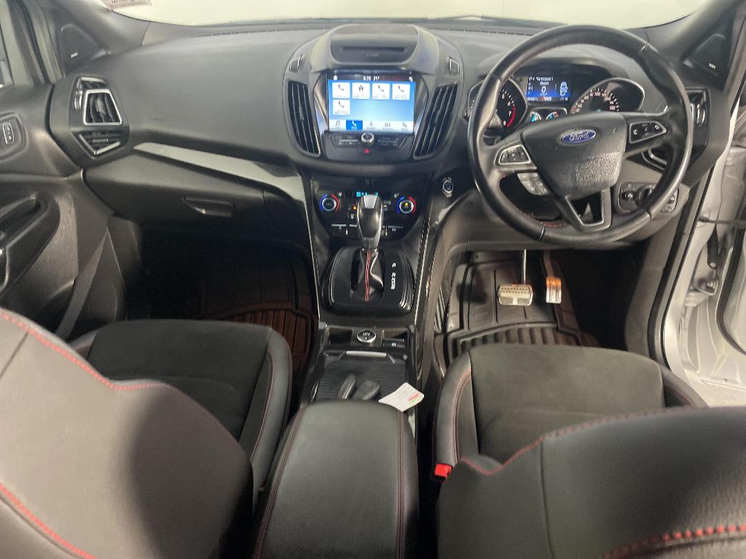 Photo '17' of Ford Escape Photo '17' of Ford Escape