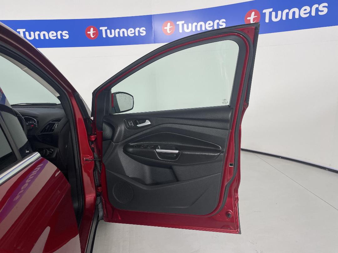 Photo '15' of Ford Escape Photo '15' of Ford Escape