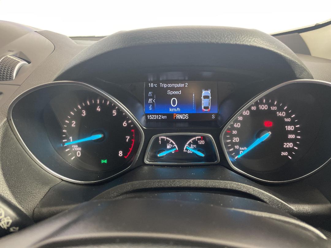 Photo '21' of Ford Escape Photo '21' of Ford Escape