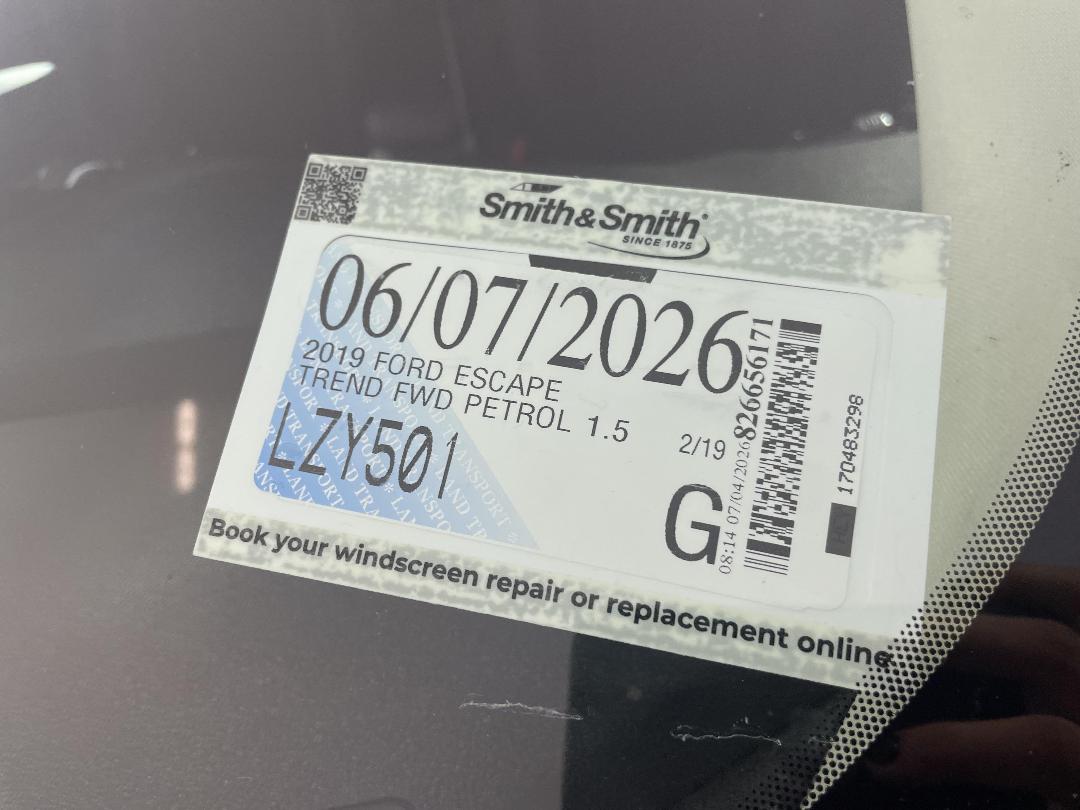 Photo '27' of Ford Escape Photo '27' of Ford Escape