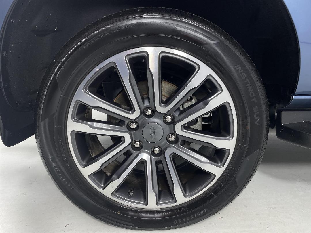 Photo '12' of Ford Everest Photo '12' of Ford Everest