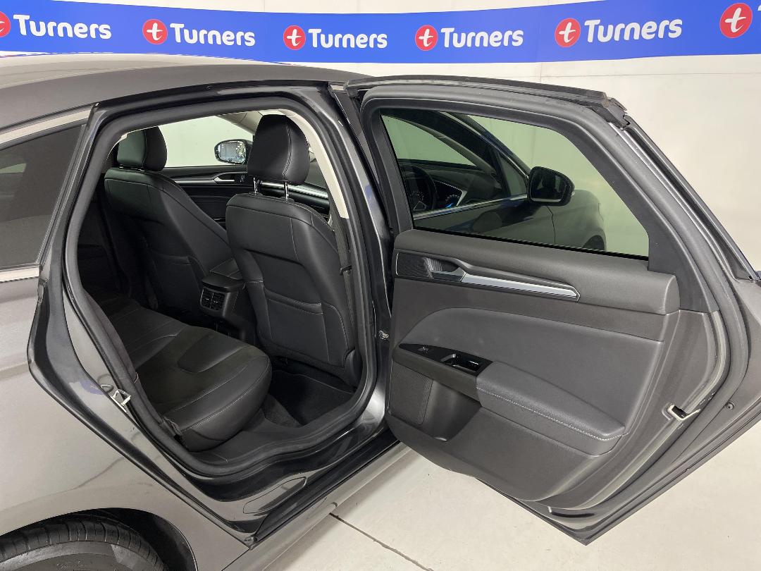 Photo '19' of Ford Mondeo