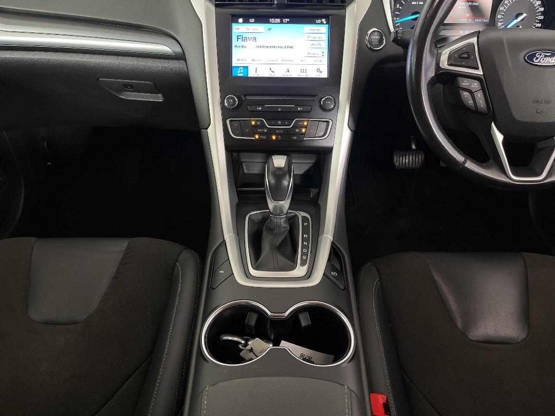 Photo '23' of Ford Mondeo