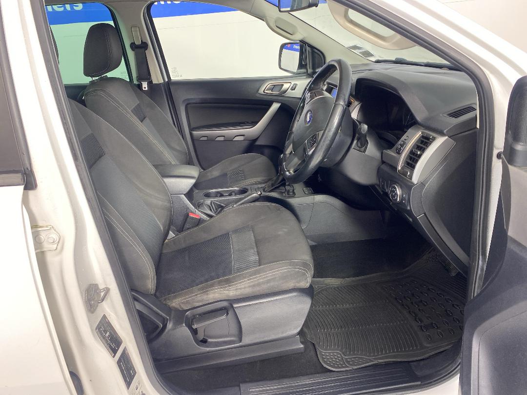 Photo '16' of Ford Ranger Photo '16' of Ford Ranger