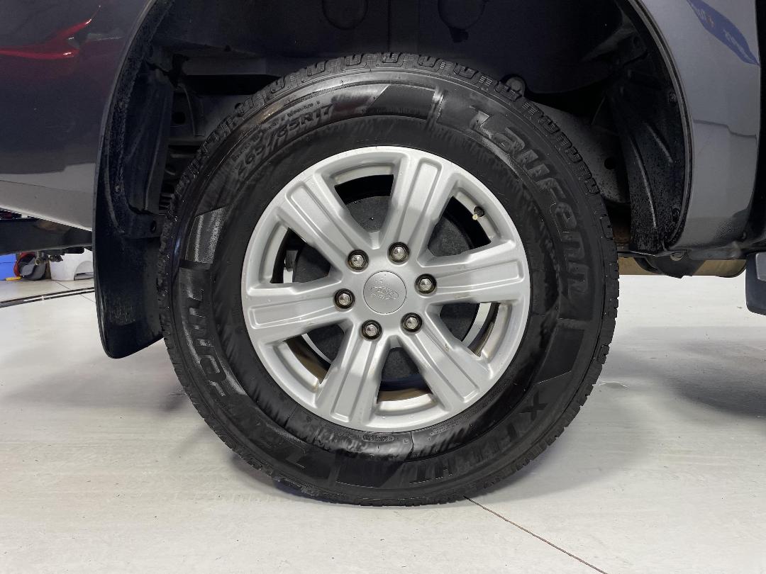 Photo '12' of Ford Ranger