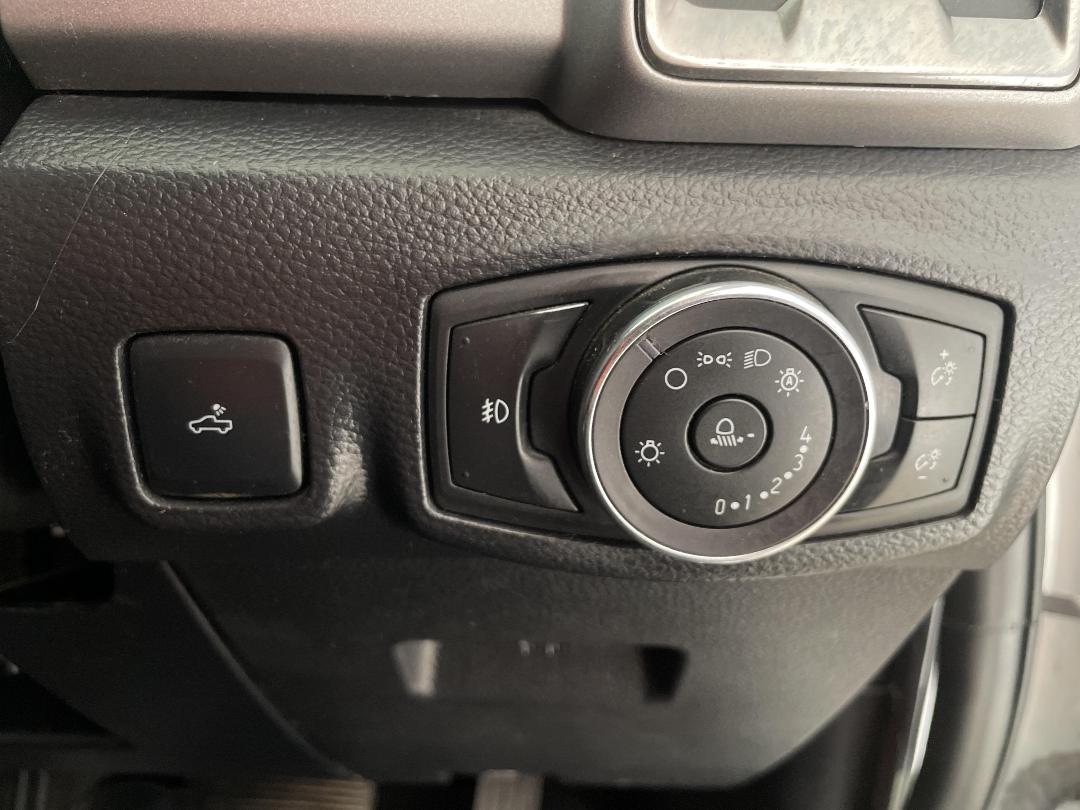 Photo '24' of Ford Ranger Photo '24' of Ford Ranger