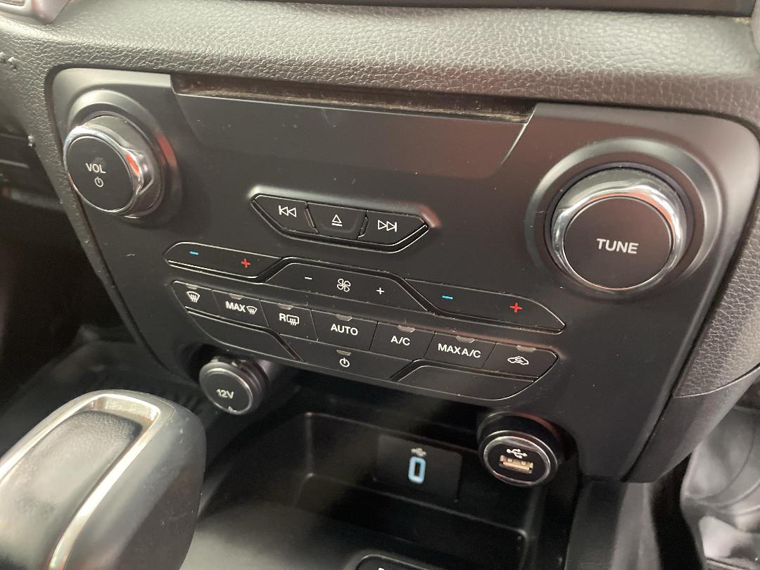 Photo '30' of Ford Ranger Photo '30' of Ford Ranger