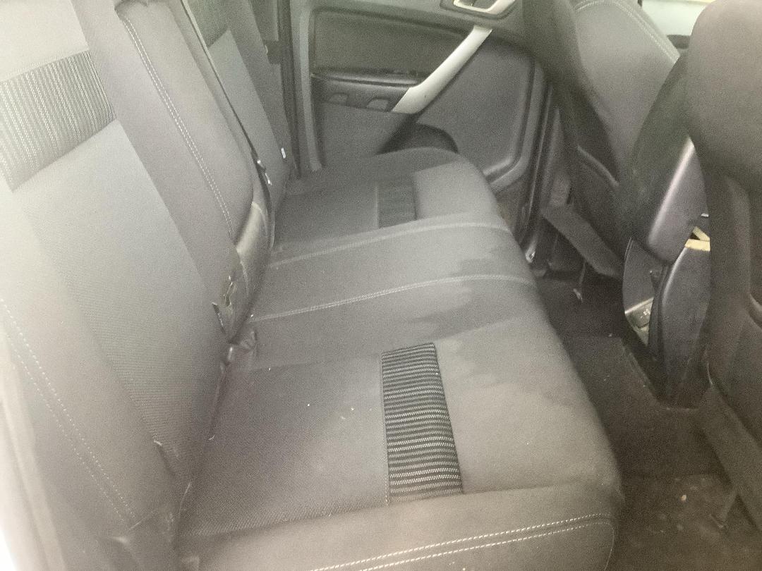 Photo '8' of Ford Ranger XLT Double CAB W/SA Photo '8' of Ford Ranger XLT Double CAB W/SA