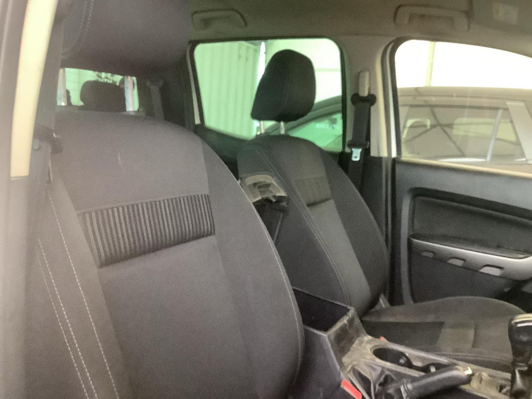 Photo '12' of Ford Ranger XLT Double CAB W/SA Photo '12' of Ford Ranger XLT Double CAB W/SA