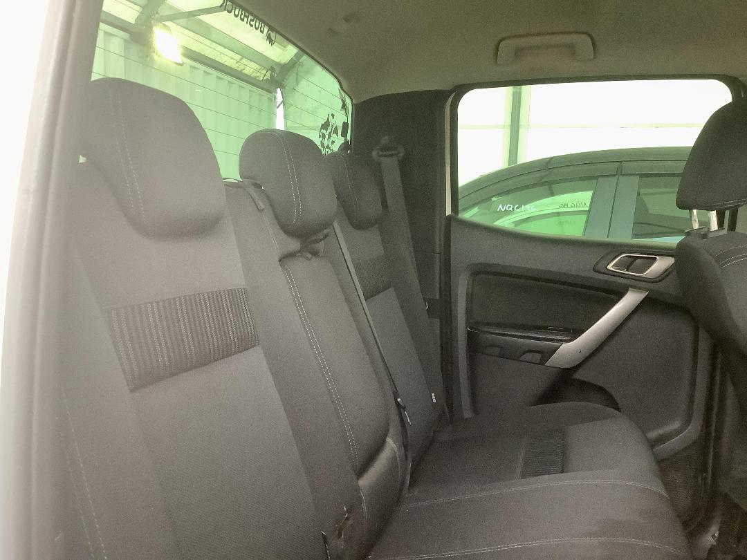 Photo '9' of Ford Ranger XLT Double CAB W/SA Photo '9' of Ford Ranger XLT Double CAB W/SA