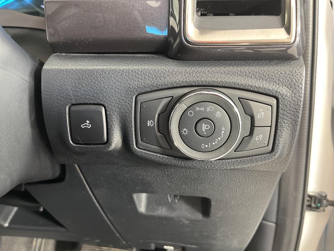 Photo '28' of Ford Ranger Photo '28' of Ford Ranger