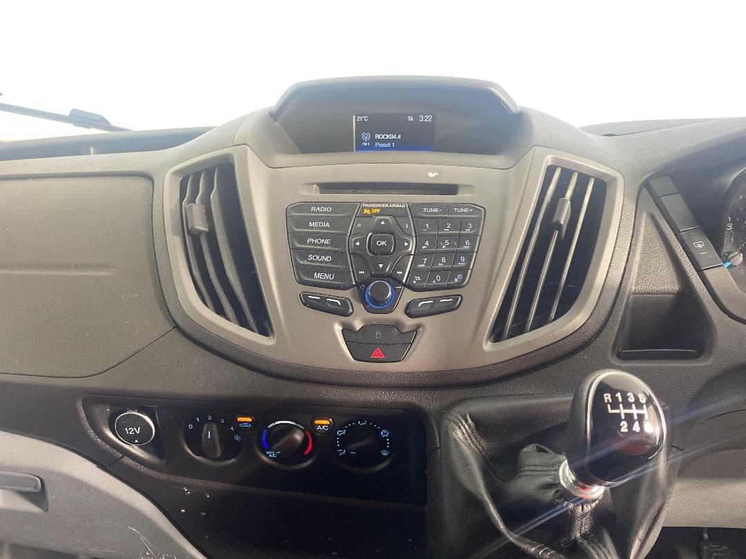 Photo '18' of Ford Transit