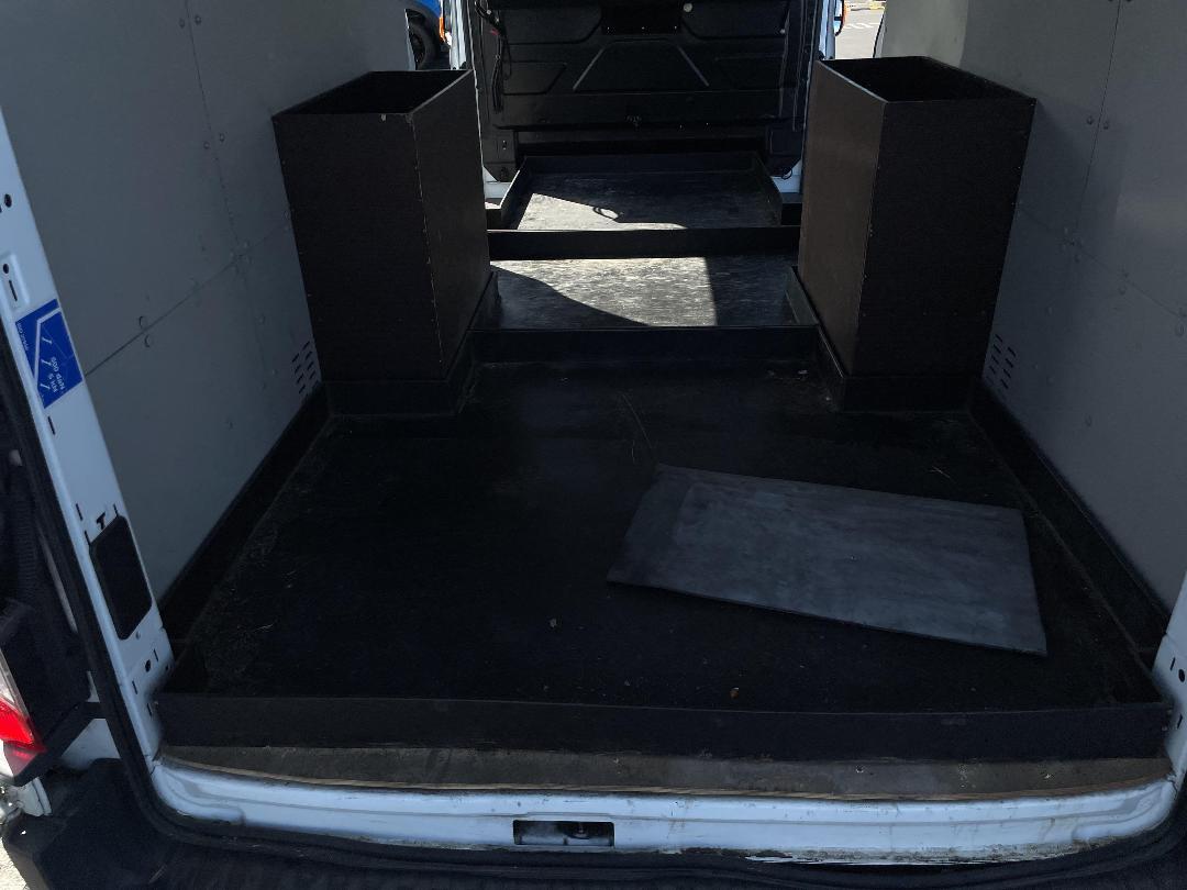 Photo '15' of Ford Transit Cargo VAN 470E Photo '15' of Ford Transit Cargo VAN 470E