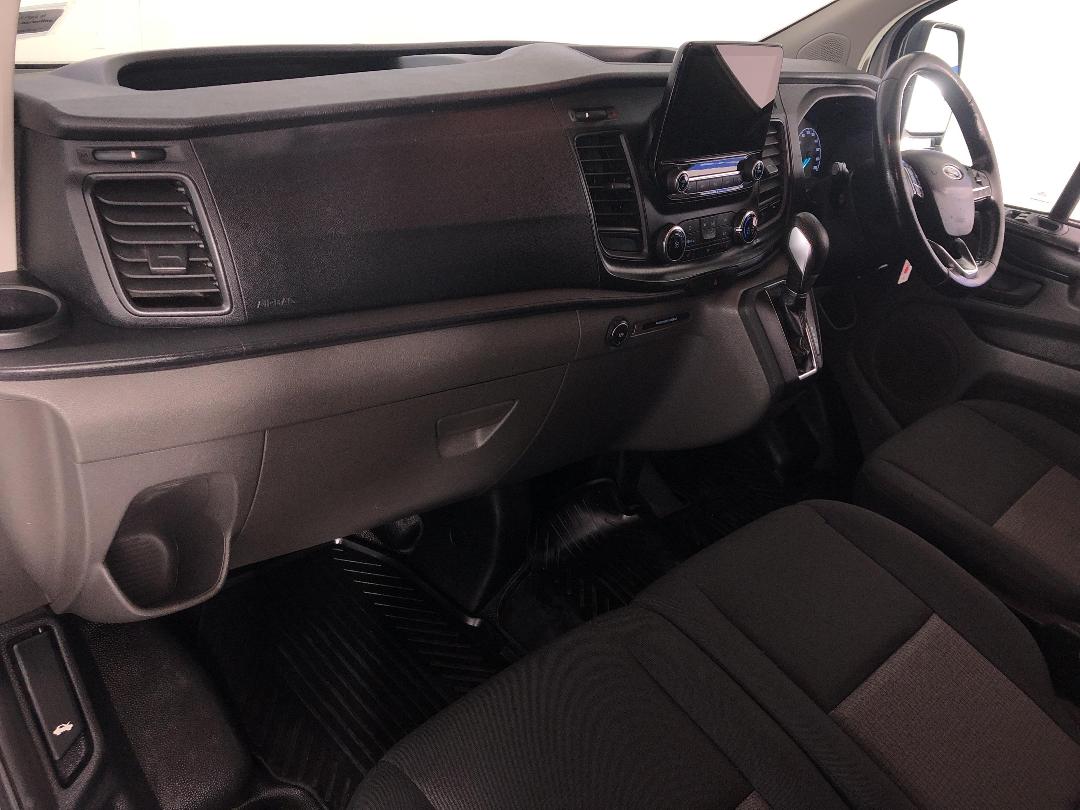 Photo '17' of Ford Transit