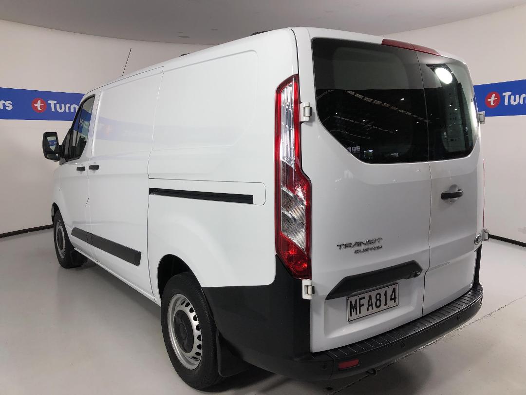 Photo '5' of Ford Transit Photo '5' of Ford Transit