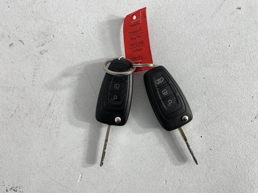 Photo '21' of Ford Transit