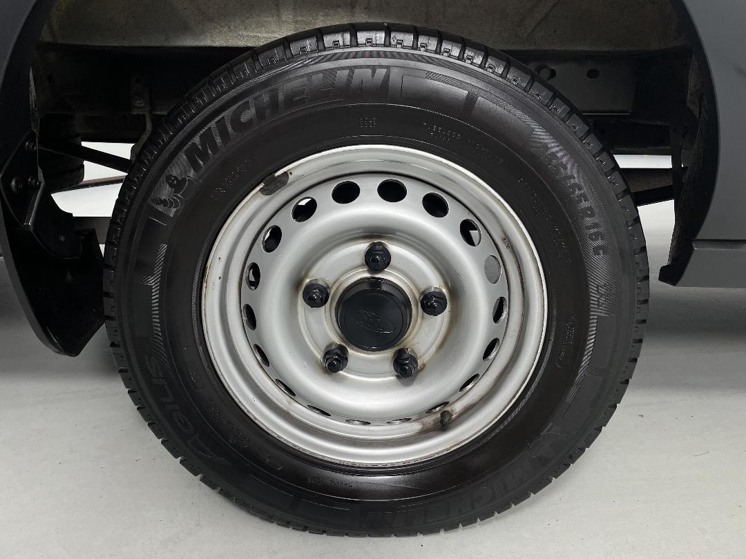 Photo '12' of Ford Transit