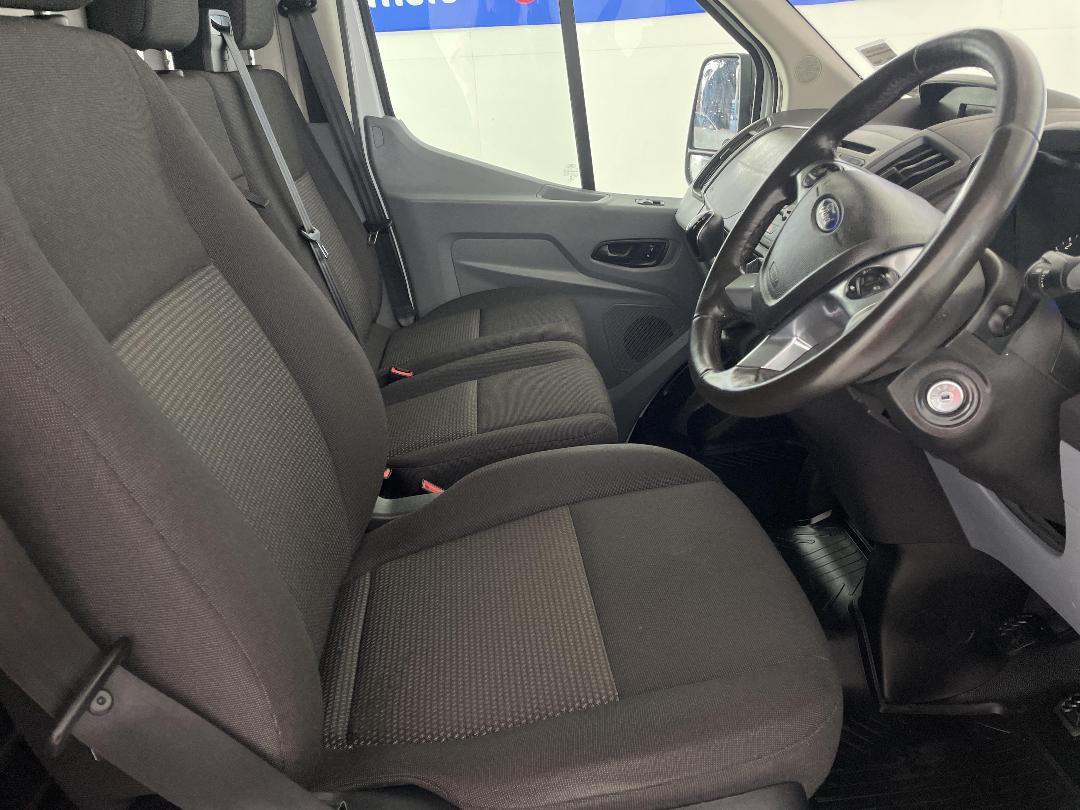 Photo '16' of Ford Transit