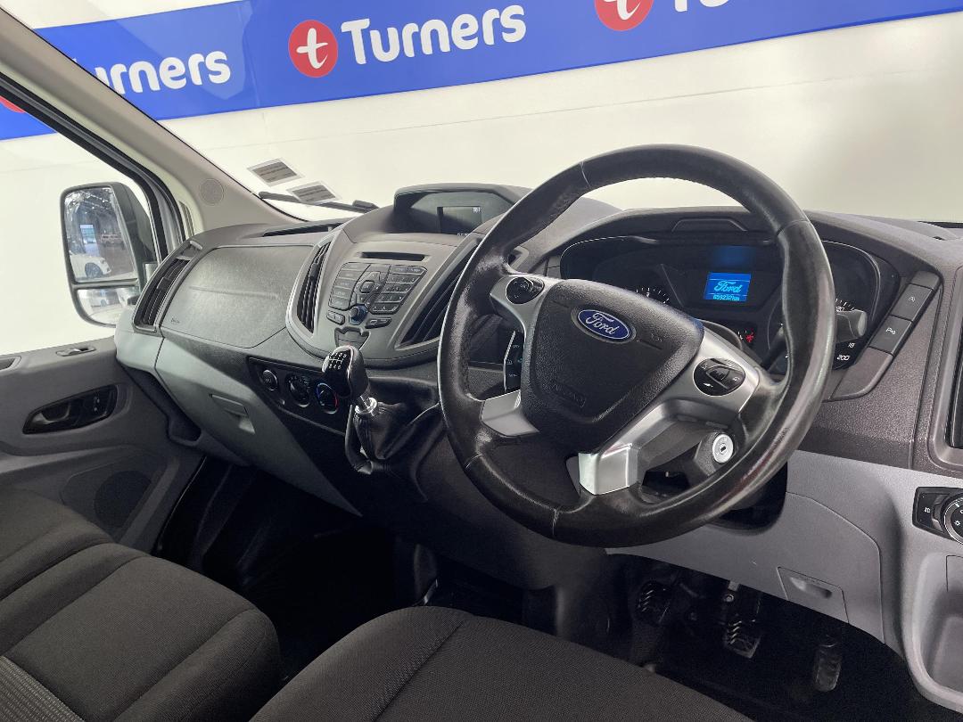 Photo '17' of Ford Transit