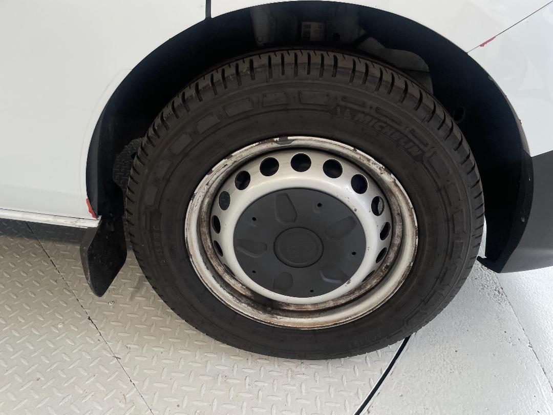 Photo '9' of Ford Transit