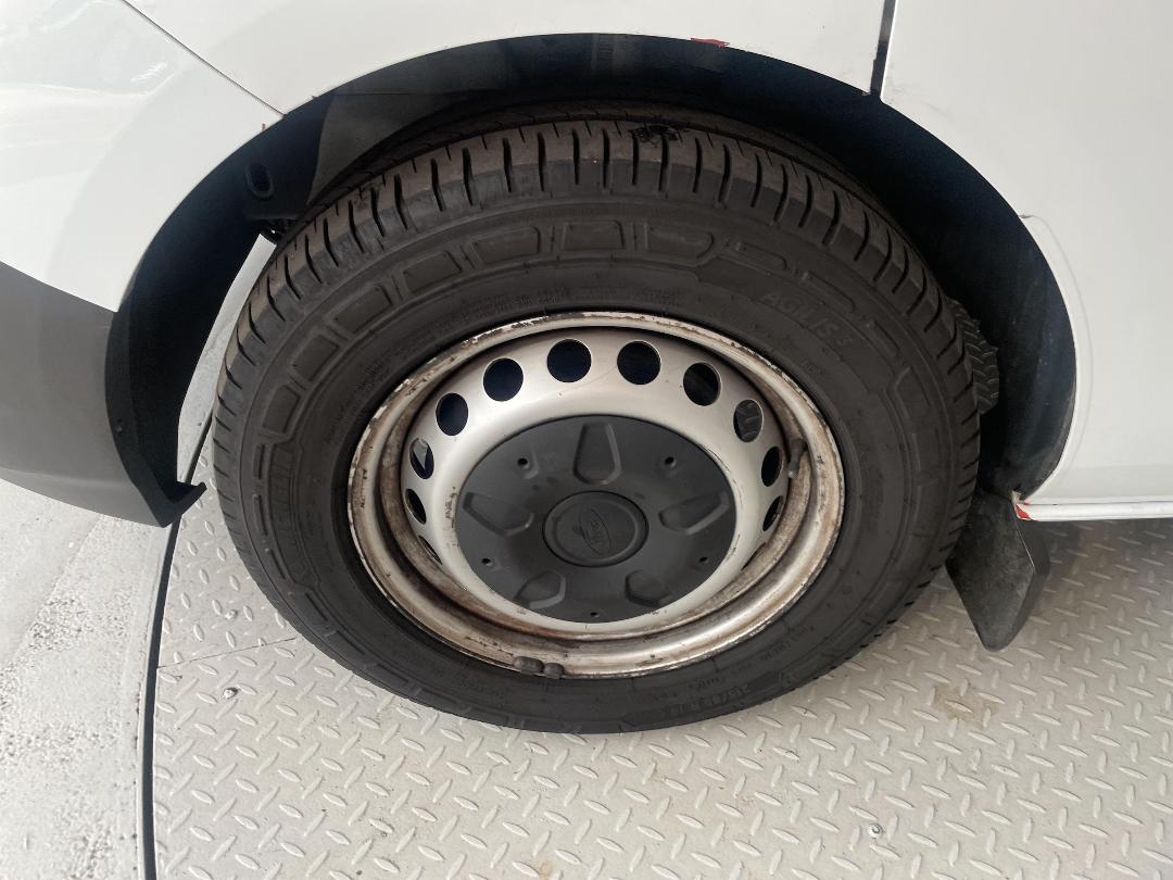 Photo '10' of Ford Transit